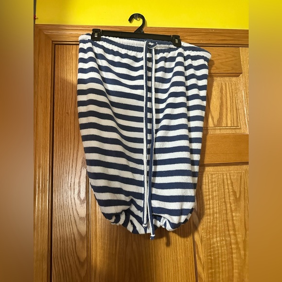 ANTHROPOLOGIE💙NWOT Striped Halter Romper - Picture 5 of 9